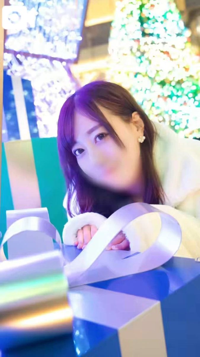 琥珀むぎ