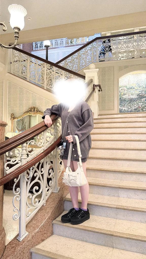 あや