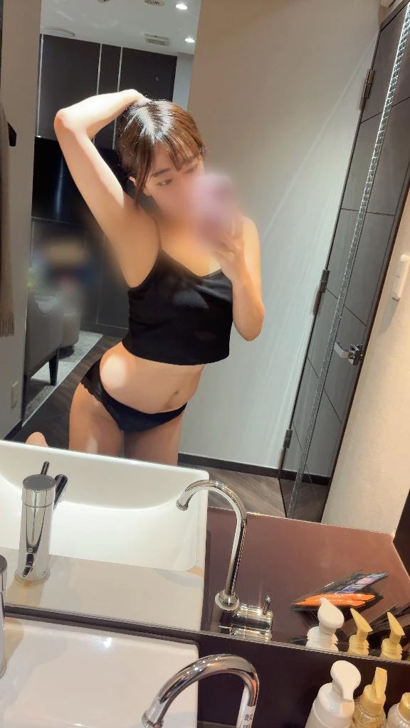 琥珀むぎ