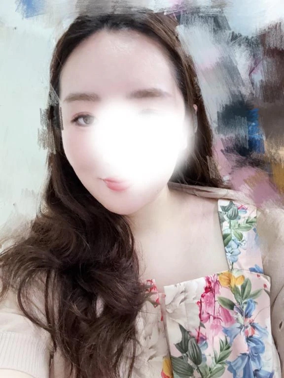 みな