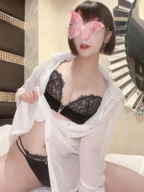 くれな