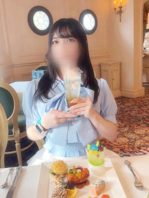 りあ