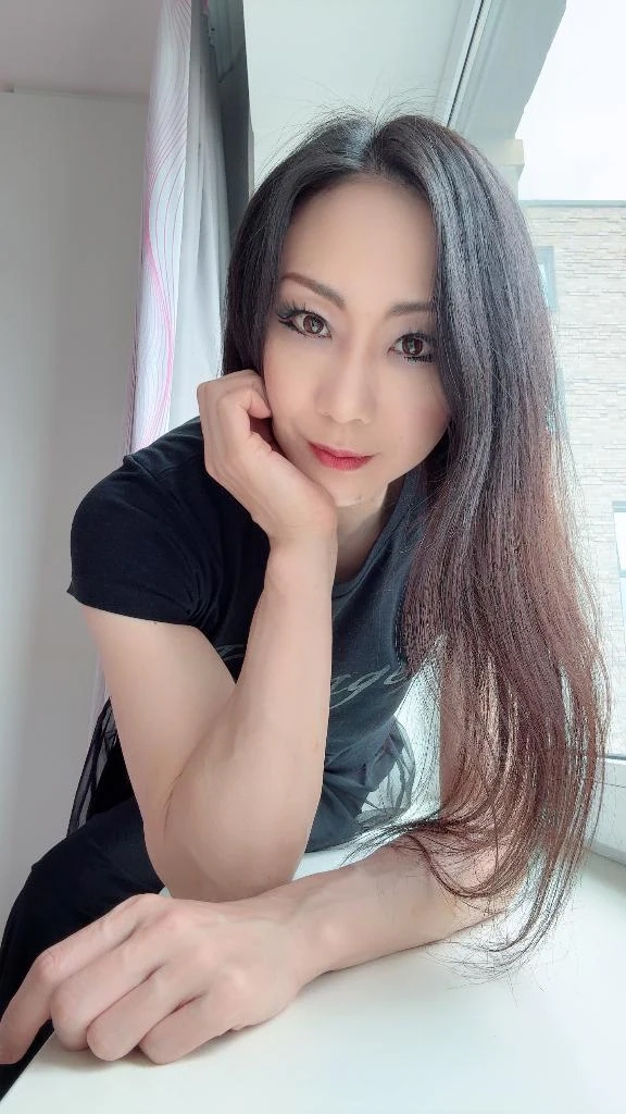 若林美保