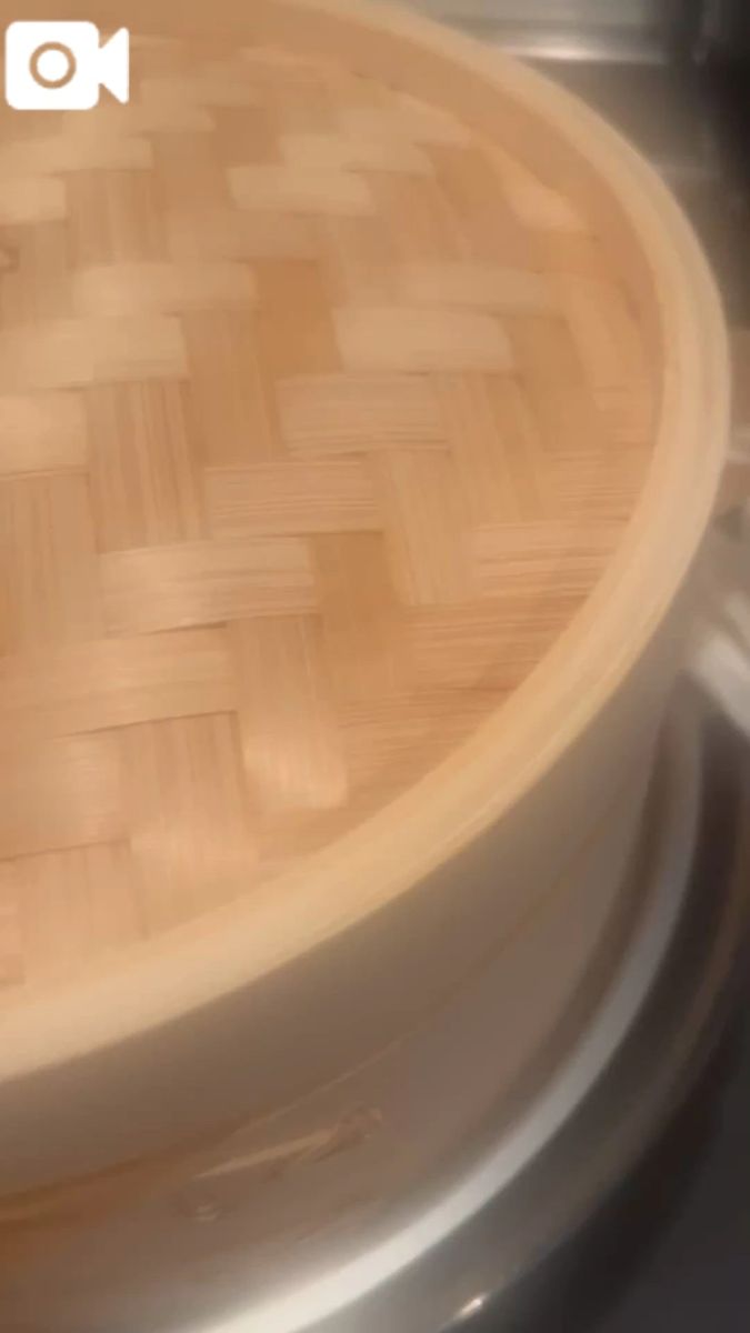 つき