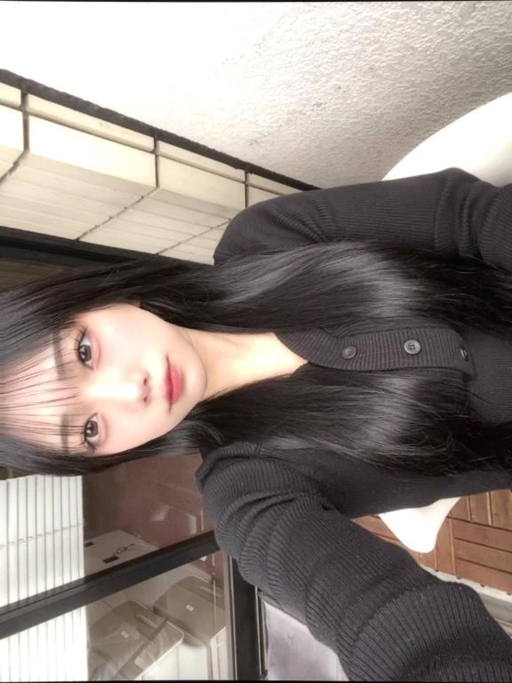 つき