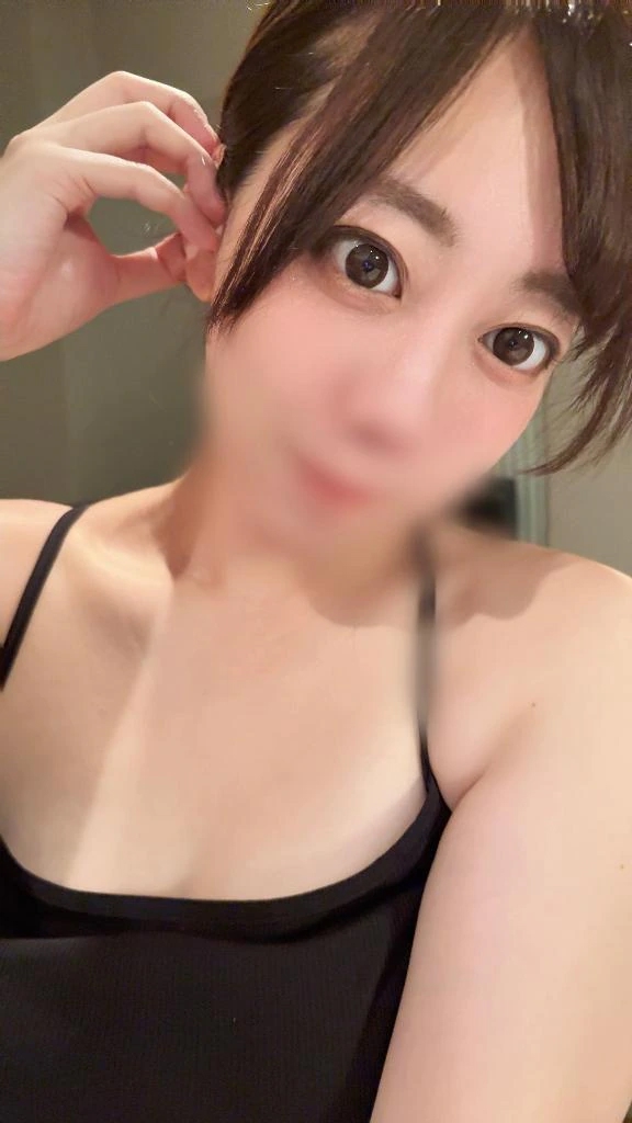 琥珀むぎ