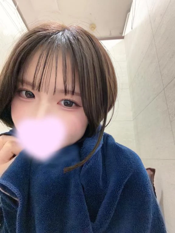 ななこ