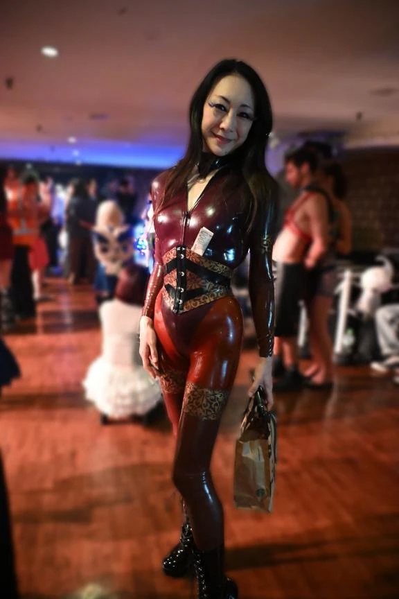 若林美保