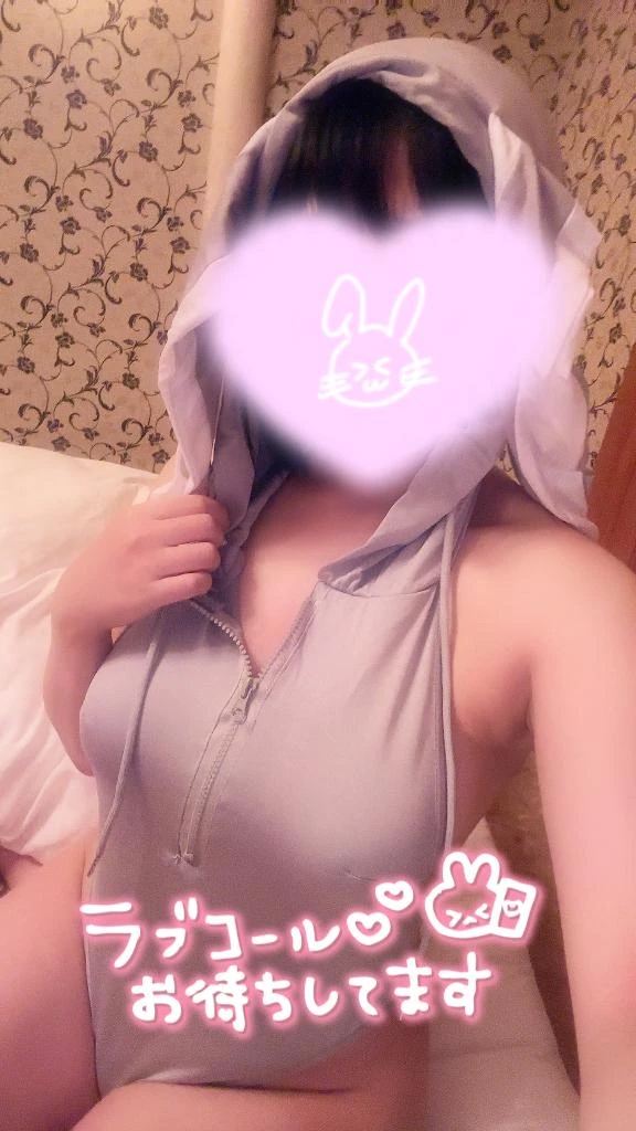 ゆりな