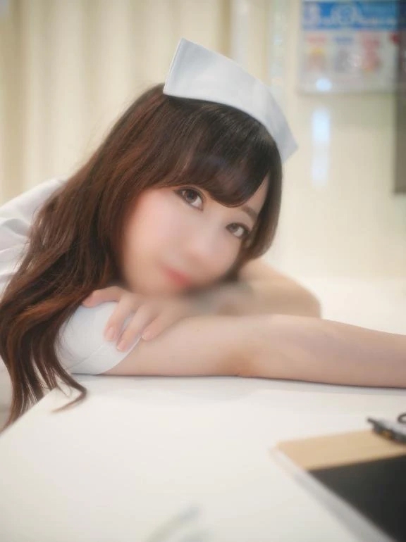 琥珀むぎ