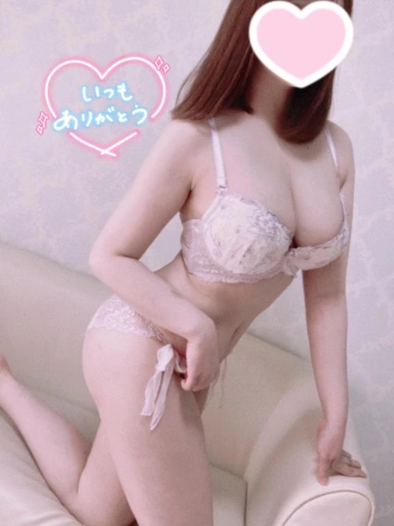 ゆりあ