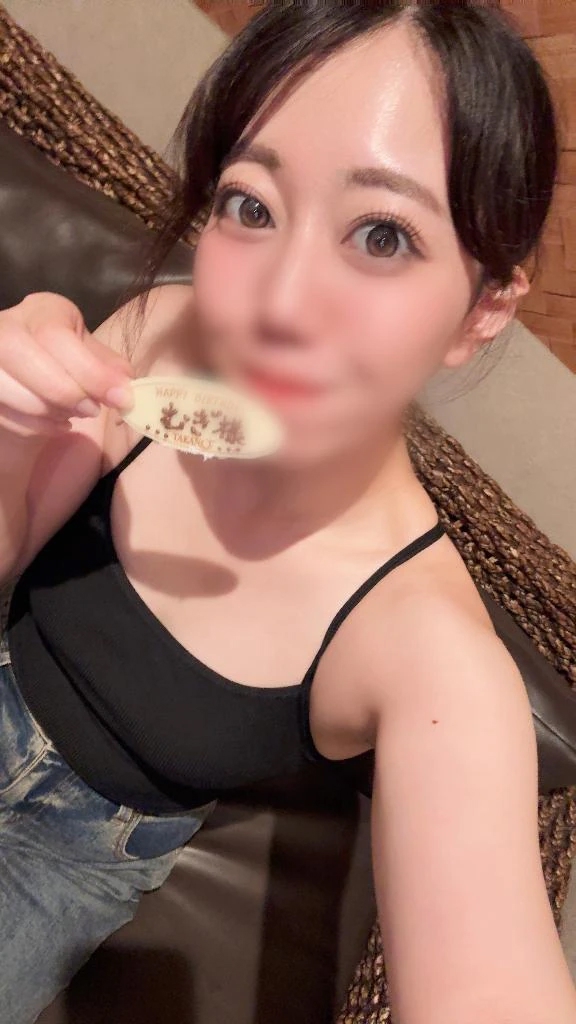 琥珀むぎ