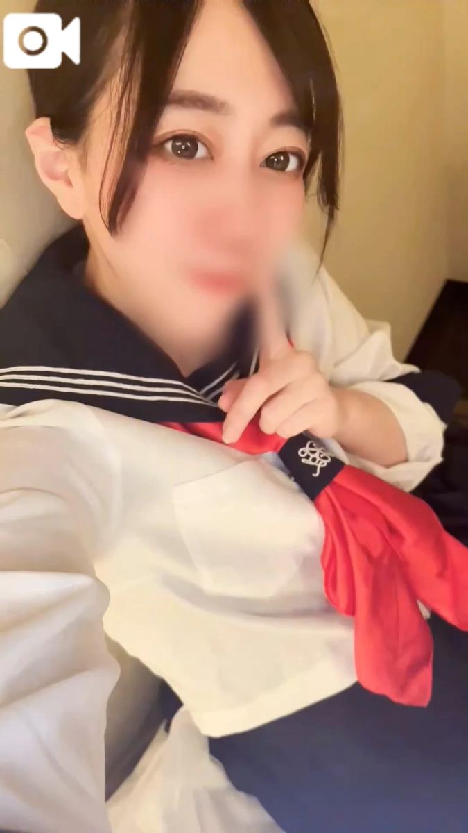 琥珀むぎ