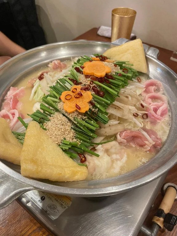 てぃな