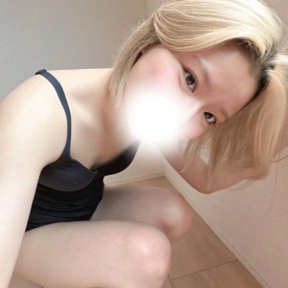 あや