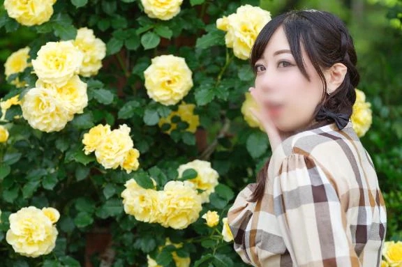 琥珀むぎ
