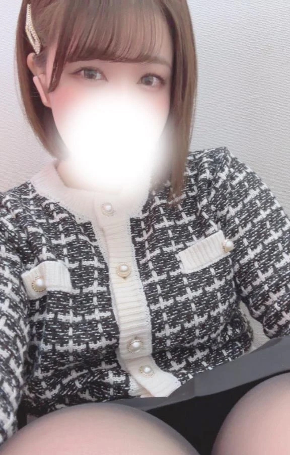 ももな