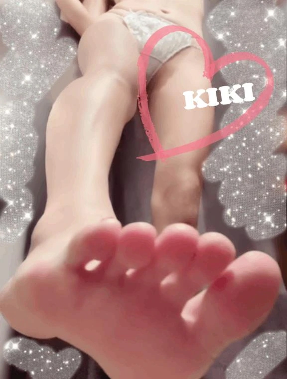 キキ