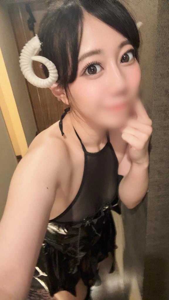 琥珀むぎ