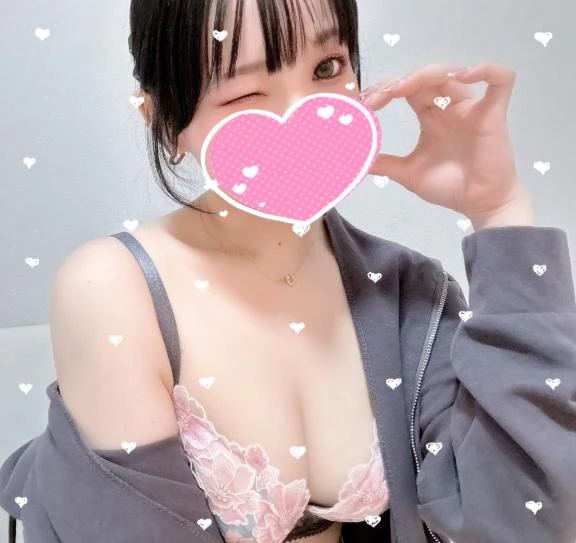 綾瀬もも