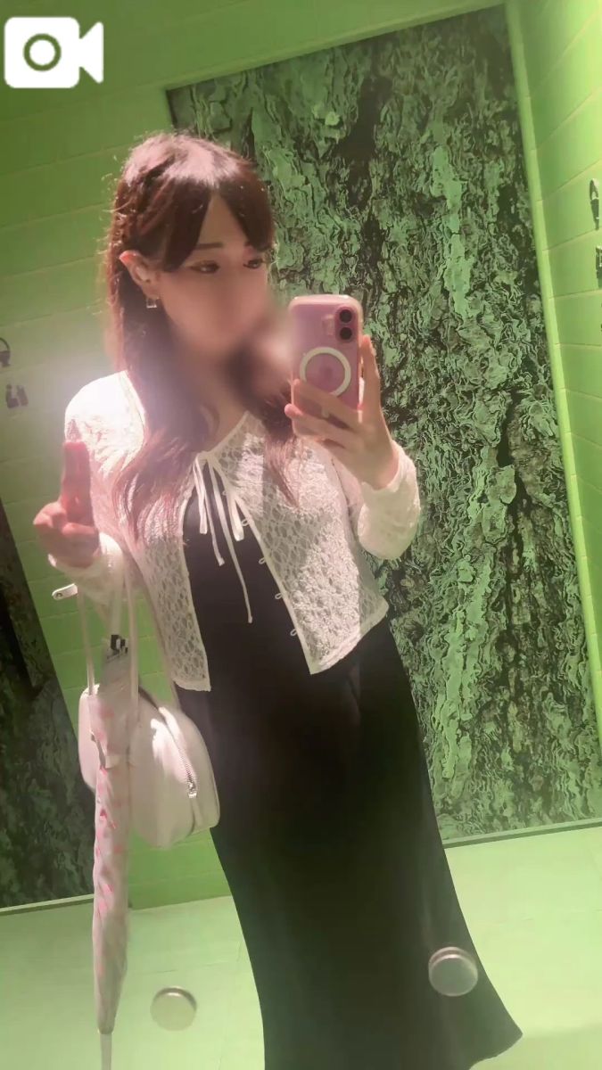 琥珀むぎ
