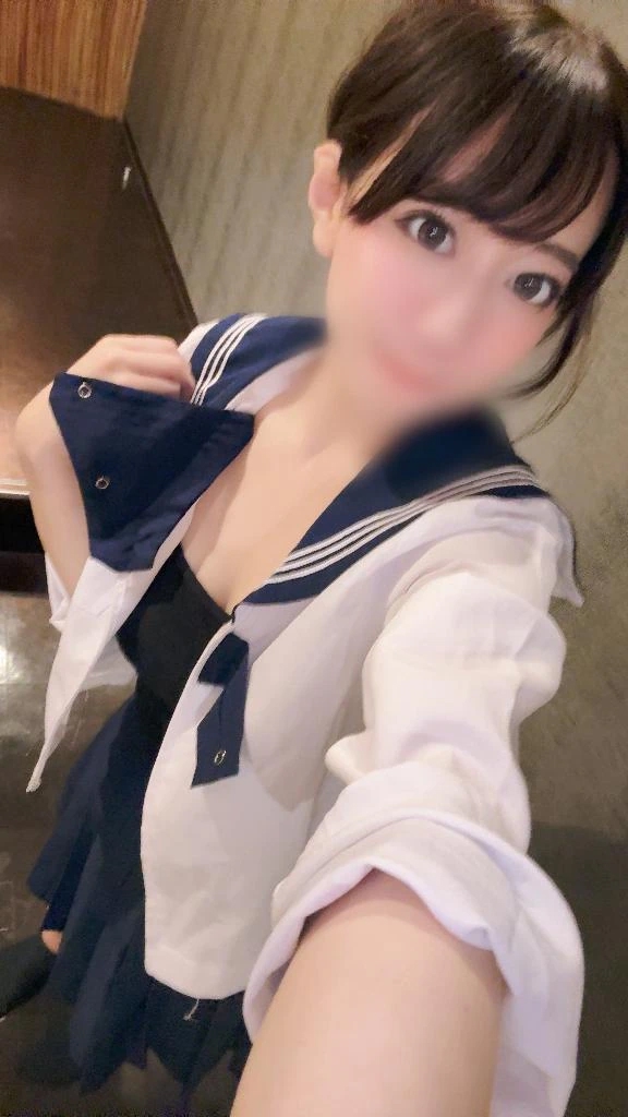 琥珀むぎ